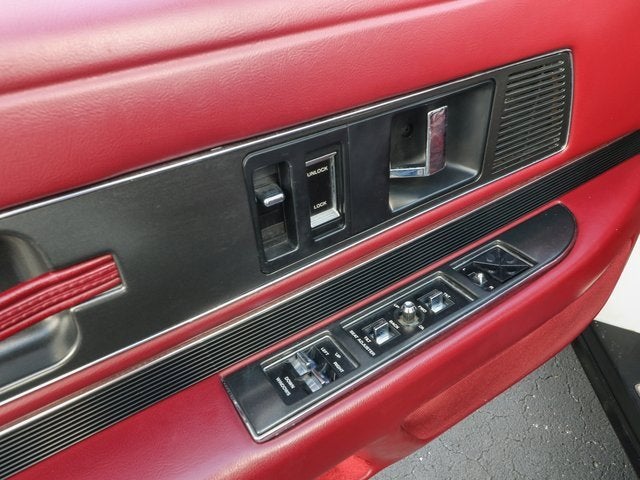 1990 Buick Reatta Base