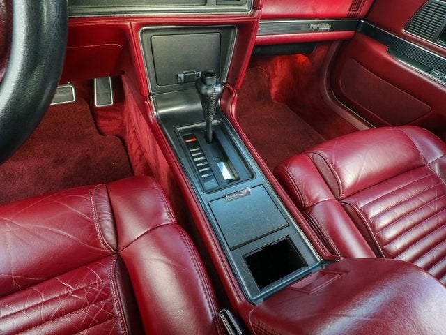 1990 Buick Reatta Base