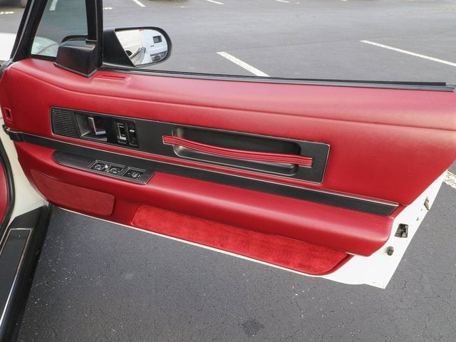 1990 Buick Reatta Base