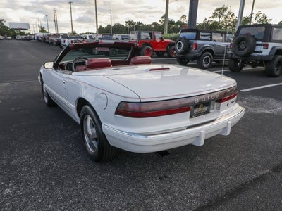 1990 Buick Reatta Base
