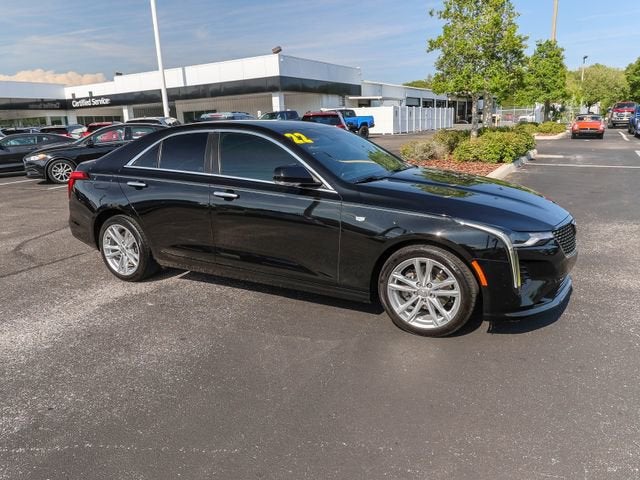 2022 Cadillac CT4 Luxury