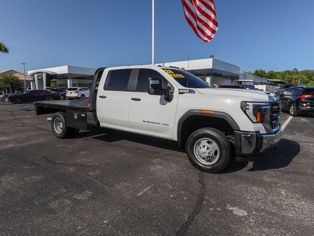 2024 GMC Sierra 3500 HD Chassis Cab Pro