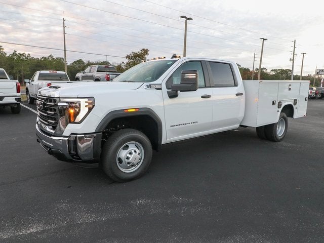 2026 GMC Sierra 3500 HD Chassis Cab Pro