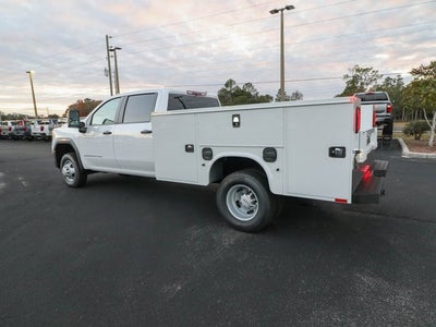 2026 GMC Sierra 3500 HD Chassis Cab Pro