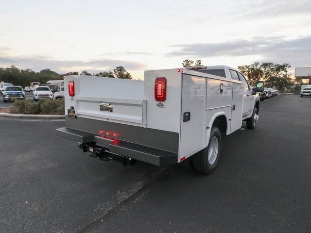2026 GMC Sierra 3500 HD Chassis Cab Pro