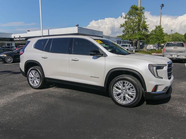 2024 GMC Acadia Elevation