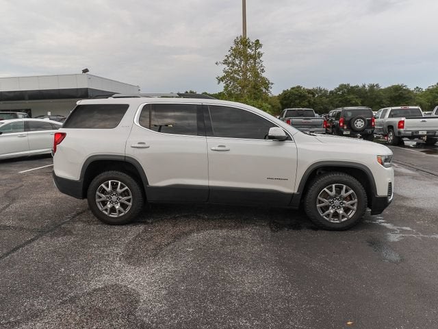 2022 GMC Acadia SLT