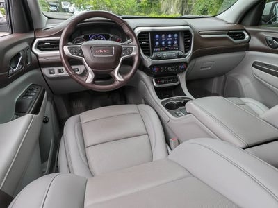 2022 GMC Acadia SLT