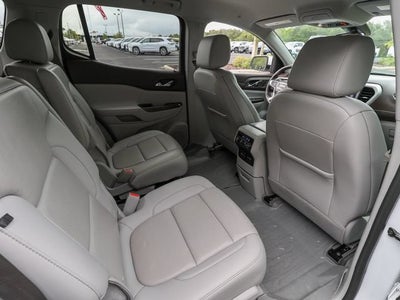 2022 GMC Acadia SLT