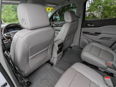 2022 GMC Acadia SLT