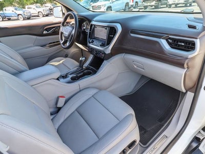 2017 GMC Acadia SLT