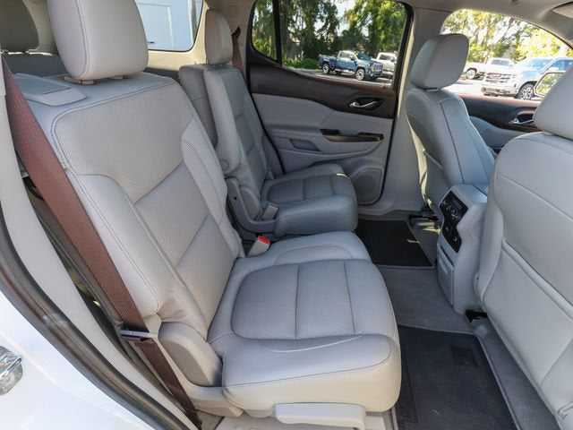 2017 GMC Acadia SLT