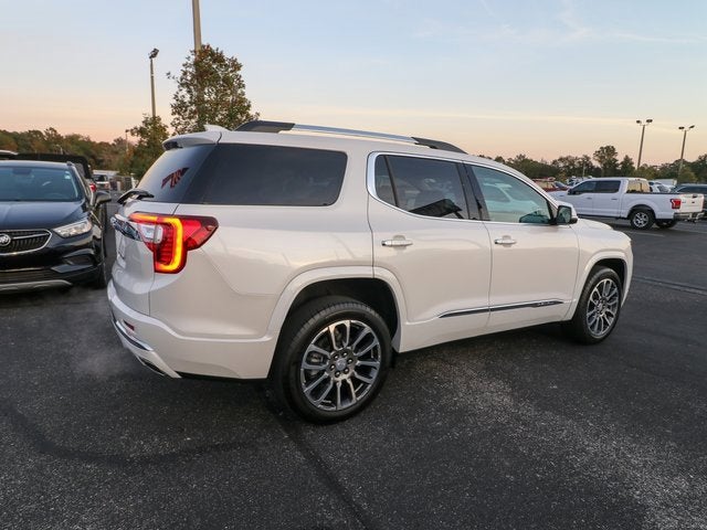 2022 GMC Acadia Denali