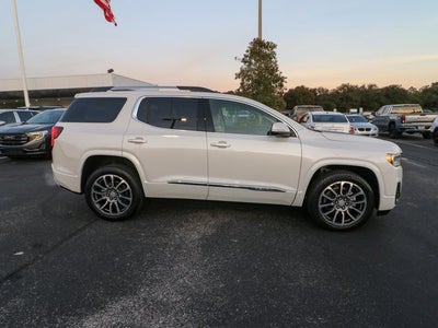 2022 GMC Acadia Denali