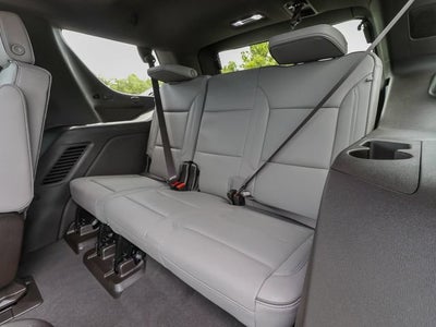2026 GMC Yukon Elevation