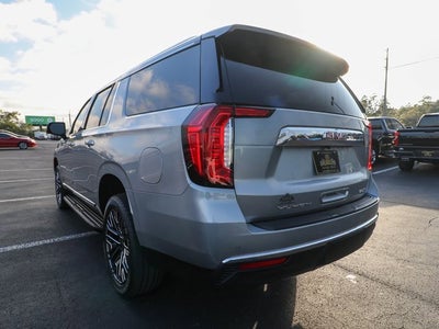 2024 GMC Yukon XL SLT