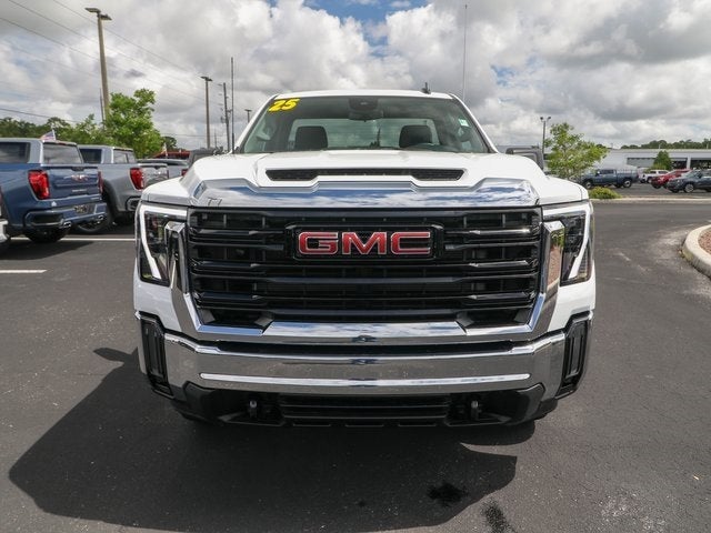 2025 GMC Sierra 2500 HD Pro