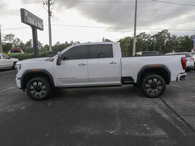 2024 GMC Sierra 3500 HD Denali