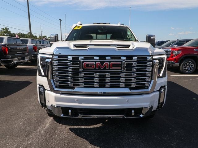 2025 GMC Sierra 2500 HD Denali