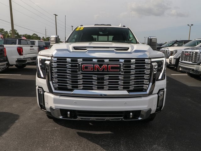 2025 GMC Sierra 2500 HD Denali