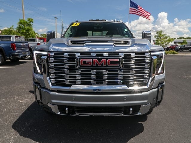 2025 GMC Sierra 2500 HD Denali