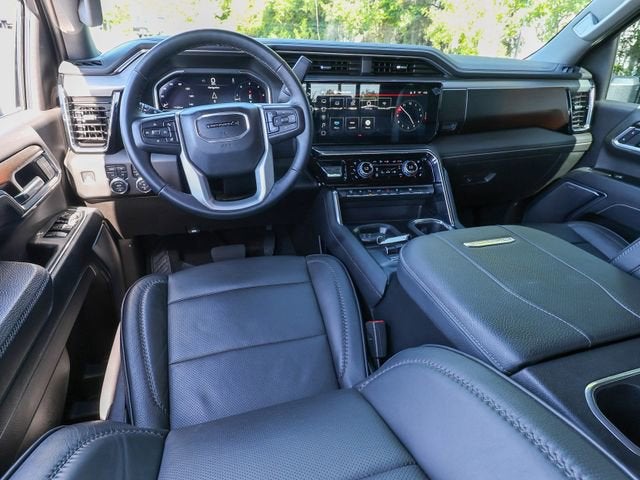 2025 GMC Sierra 3500 HD Denali DRW