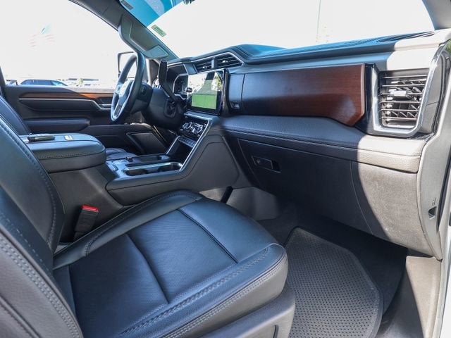 2025 GMC Sierra 3500 HD Denali DRW