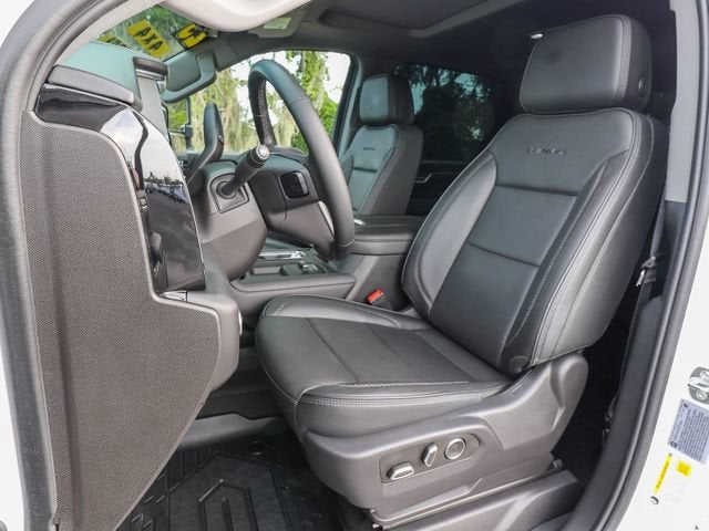 2025 GMC Sierra 3500 HD Denali