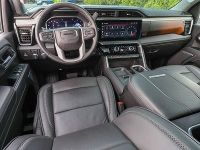 2025 GMC Sierra 3500 HD Denali