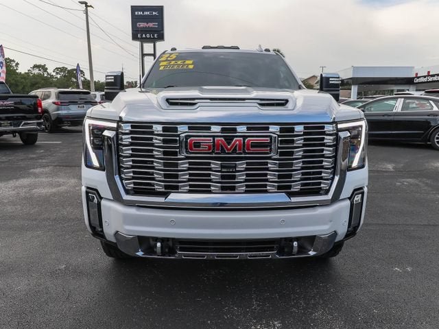 2025 GMC Sierra 3500 HD Denali