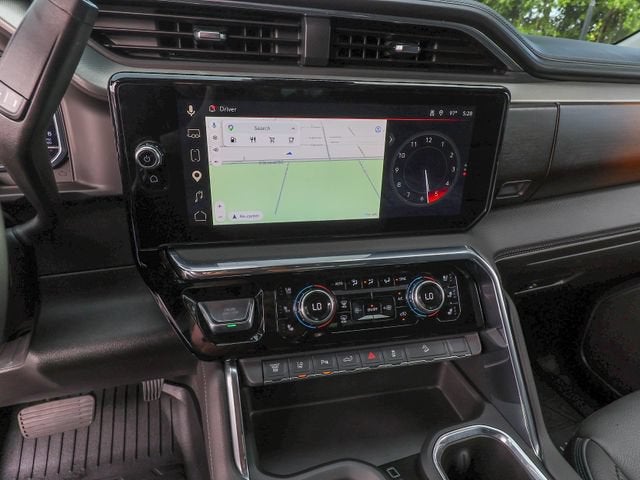 2025 GMC Sierra 3500 HD Denali