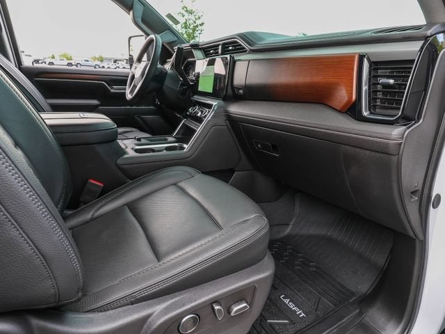 2025 GMC Sierra 3500 HD Denali