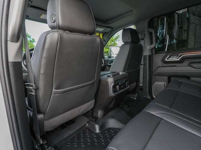 2025 GMC Sierra 3500 HD Denali