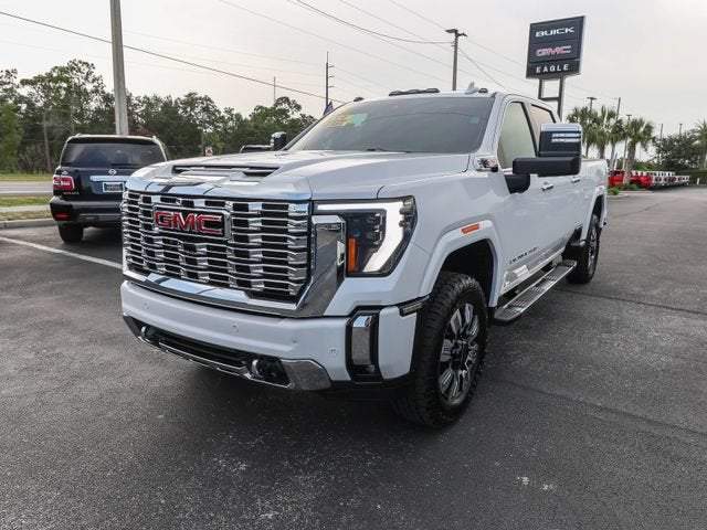 2025 GMC Sierra 3500 HD Denali