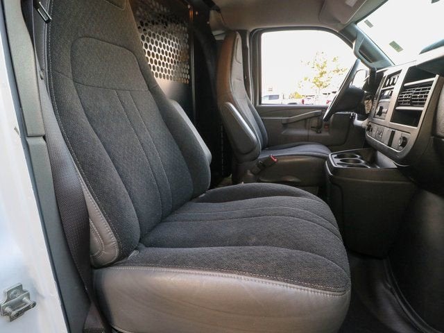 2024 GMC Savana Cargo 2500 Work Van