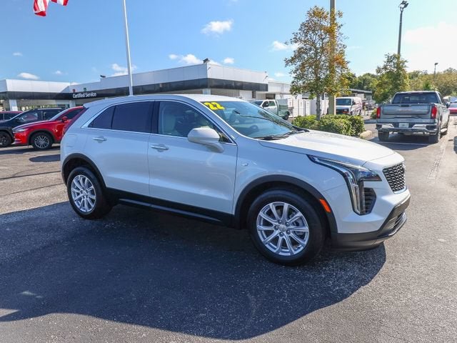 2022 Cadillac XT4 FWD Luxury