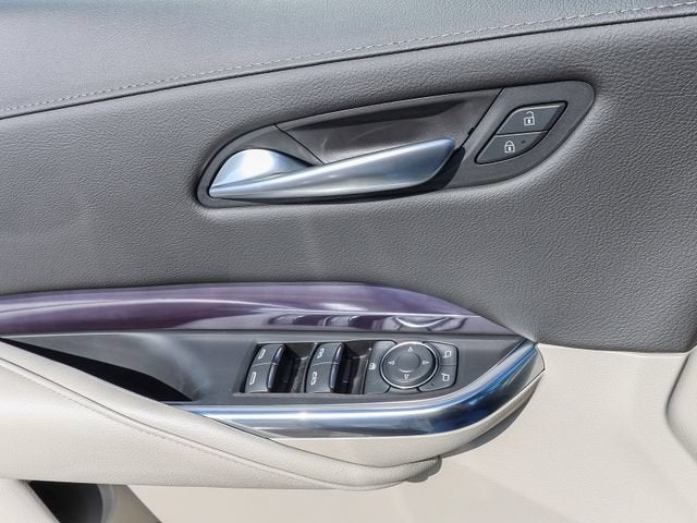 2022 Cadillac XT4 FWD Luxury
