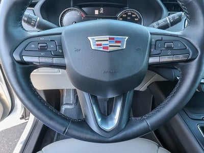 2022 Cadillac XT4 FWD Luxury