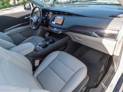 2022 Cadillac XT4 FWD Luxury