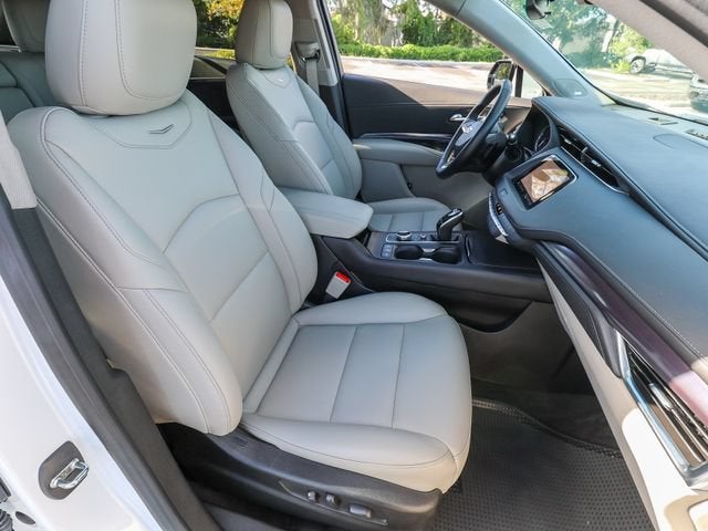 2022 Cadillac XT4 FWD Luxury