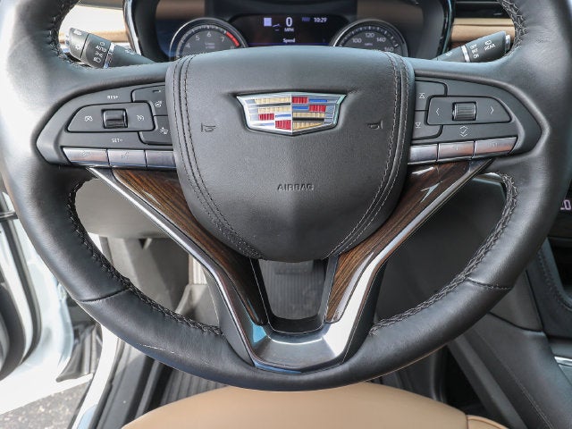 2023 Cadillac XT6 FWD Premium Luxury
