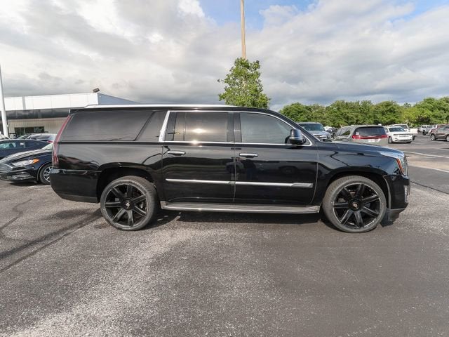 2015 Cadillac Escalade ESV Luxury