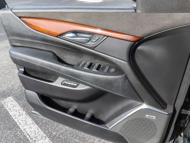 2015 Cadillac Escalade ESV Luxury