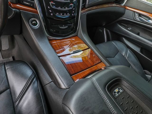 2015 Cadillac Escalade ESV Luxury