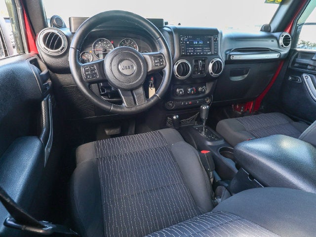 2011 Jeep Wrangler Unlimited Sahara