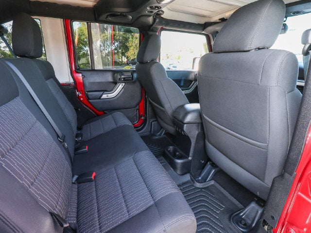 2011 Jeep Wrangler Unlimited Sahara