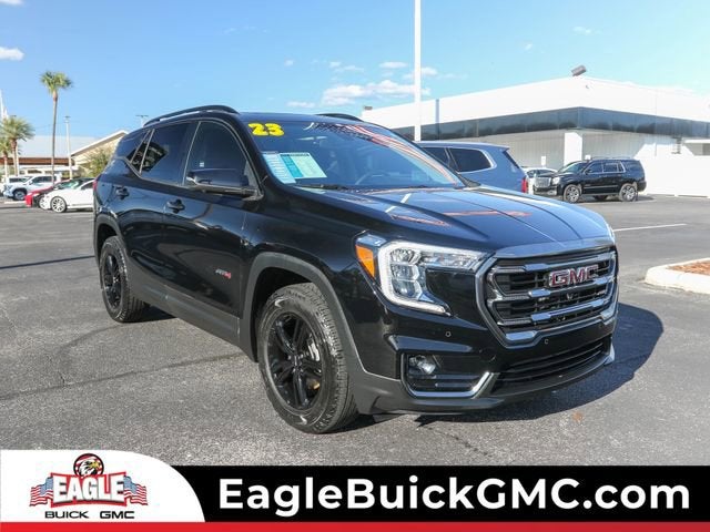 2023 GMC Terrain AT4