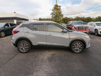 2021 Nissan Kicks SV
