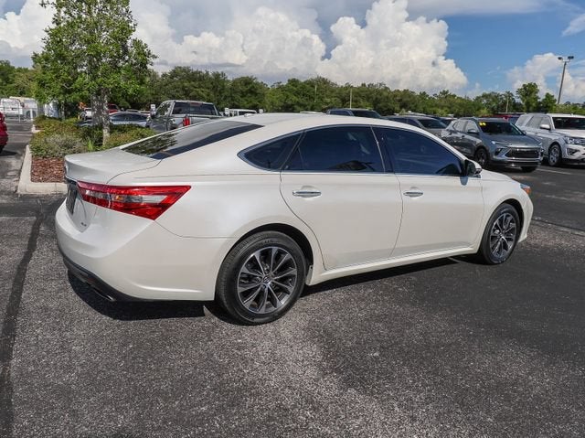 2018 Toyota Avalon XLE