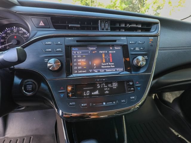 2018 Toyota Avalon XLE